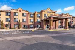 Comfort Suites Lakewood – Denver