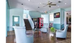Hillview Inn
