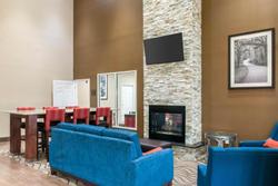 Comfort Suites Terre Haute University Area