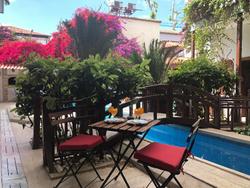 Karyatit hotel Kaleici