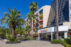 Smart Voxx Resort Hotel
