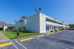 Motel 6 Staunton