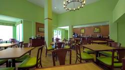 Galleria Palms Hotel