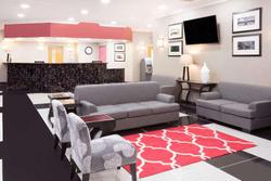 Ramada Plaza by Wyndham Chicago North Shore