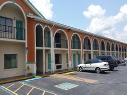 Westmont Inn & Suites