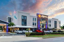 La Quinta Inn & Suites St Pete Northeast