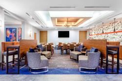 La Quinta Inn & Suites St Pete Northeast