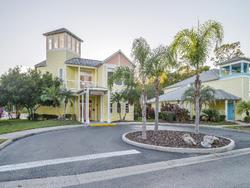 Barefoot'n Resort