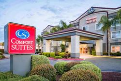Comfort Suites Fresno
