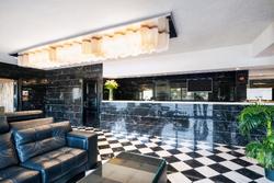 Salles Hotel Aeroport de Girona