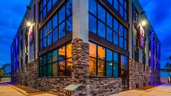 Best Western Plus Brooklyn Bay
