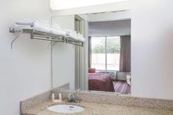 Days Inn by Wyndham Fort Myers