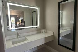 Days Inn by Wyndham Fort Myers