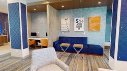 Holiday Inn Express And Suites Chicago Schaumburg
