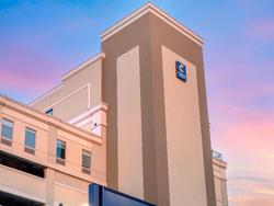 Comfort Inn & Suites Newark Liberty International