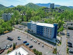 Comfort Suites Gatlinburg Downtown-convention Cent