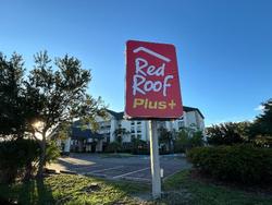 Red Roof PLUS+ Fort Myers