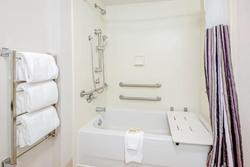 La Quinta Inn & Suites San Antonio At The Rim