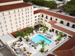 Pasadena Hotel Pool
