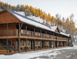 High Creek Lodge Cabins