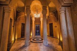 Signature Cave Premium Suites