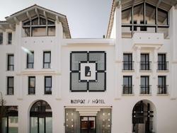 Bizipoz Hotel