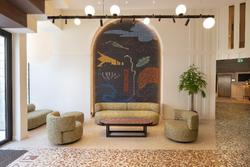 Bizipoz Hotel