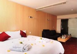 Residhome Suites Paris Senart