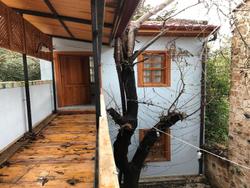 Kuyu Beergarden & Hostel