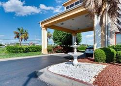 Quality Inn & Suites (Monroe)