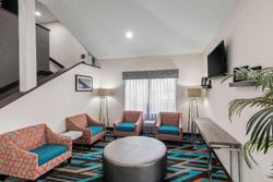 Clarion Inn & Suites Dfw North