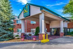 Quality Inn & Suites Green Bay Area