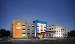 Holiday Inn Express & Suite Westfield Indianapolis
