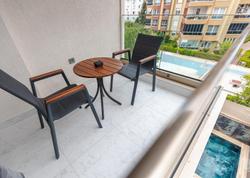 Los Suites