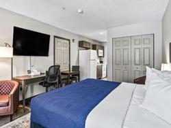 Baymont By Wyndham Ocala Suites