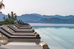 D Maris Bay
