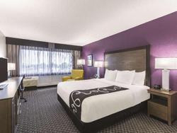 La Quinta Inn & Suites Virginia Beach