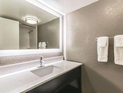 La Quinta Inn & Suites Virginia Beach