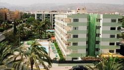 Los Aguacates