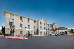 Comfort Inn & Suites Airport Convention Center