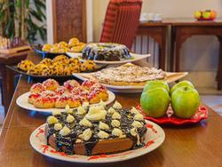 Acra Hotel