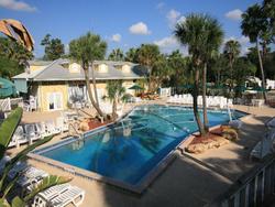 Tropical Palms Resort & Campground