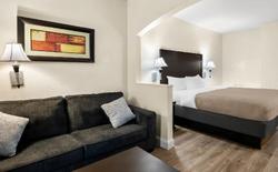 Quality Inn & Suites Lafayette LA
