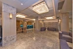 Golden Royal Hotel
