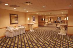 Renaissance Chicago O'Hare Suites Hotel