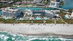 Boca Beach Club, A Waldorf Astoria Resort