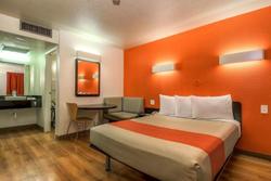Motel 6 Carlsbad South