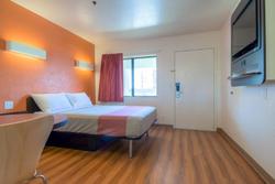 Motel 6 Palm Springs Downtown
