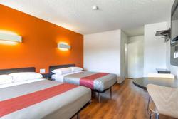 Motel 6 Carlsbad Downtown