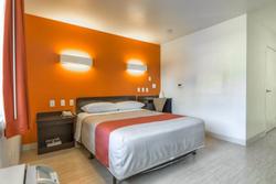 Motel 6 Anaheim Maingate